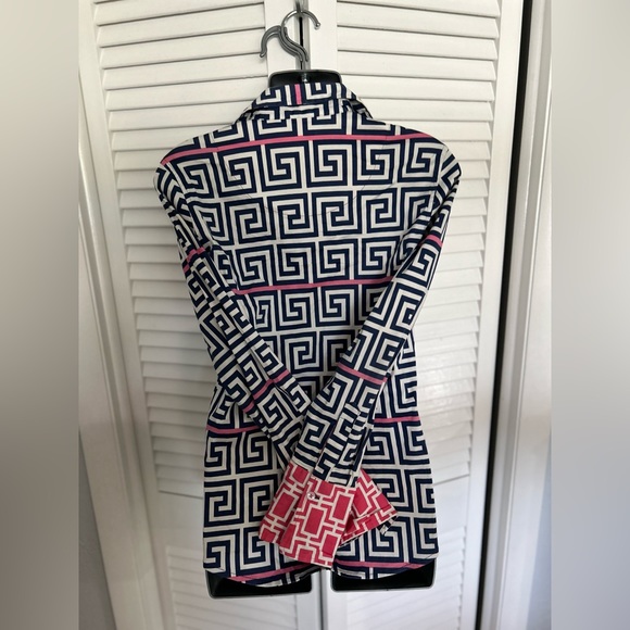 Tizzie long sleeve geometric button down top size small - Picture 10 of 16